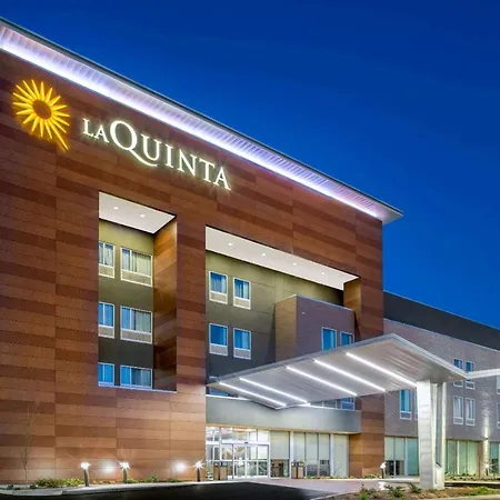 La Quinta Inn & Suites By Wyndham Louisville Ne - Old Henry Rd